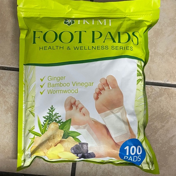 Green Foot Pads with Natural Ingredients - Picture 1 of 7